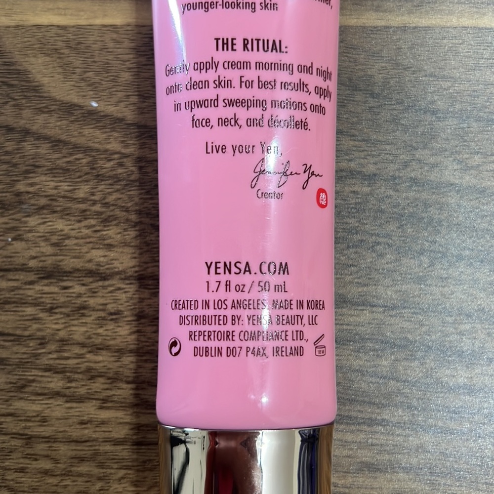 NEW - YENSA Pink Lotus Peptide Renewal Face Cream Full S 1.7oz - Picture 5 of 5